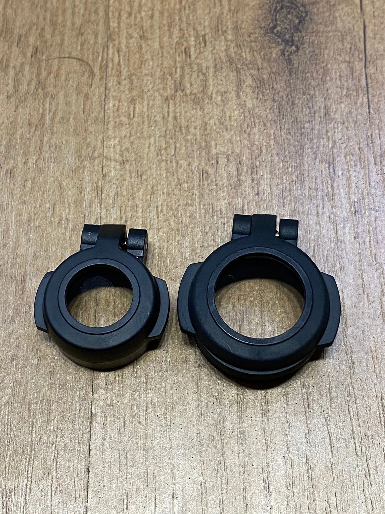 Flip Up Cover Black per T2 Dot