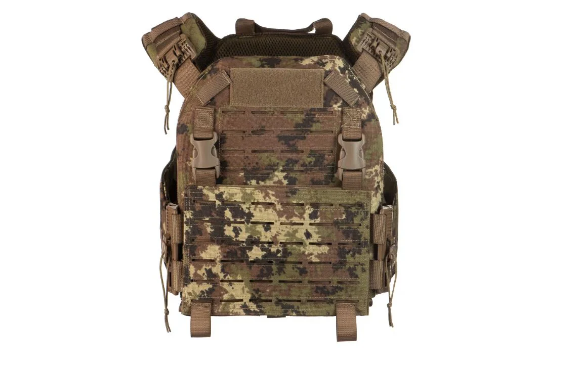 Reaper QRB Plate Carrier - Vegetato - Invader Gear - Image 3