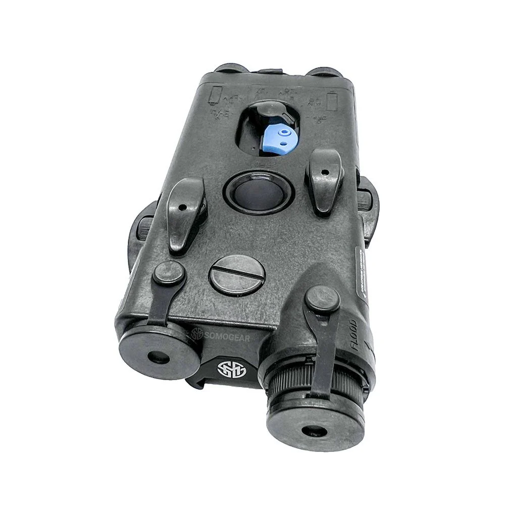 SomoGear PEQ-2A Old School Visible Laser Flashlight - Black/Red - Image 4